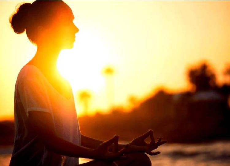 Путешествия внутреннего 'Я': исторические представления о медитации